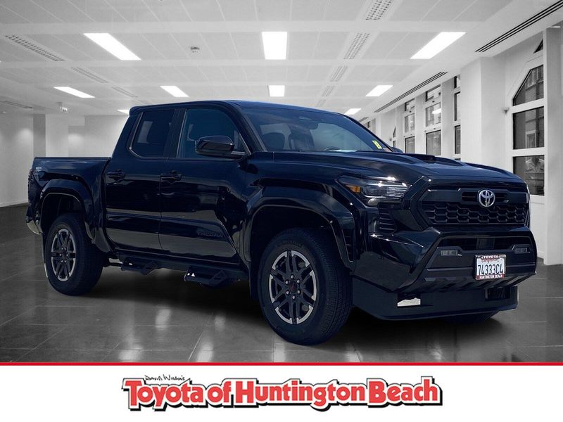 Used 2024 Toyota Tacoma TRD SportImage 1