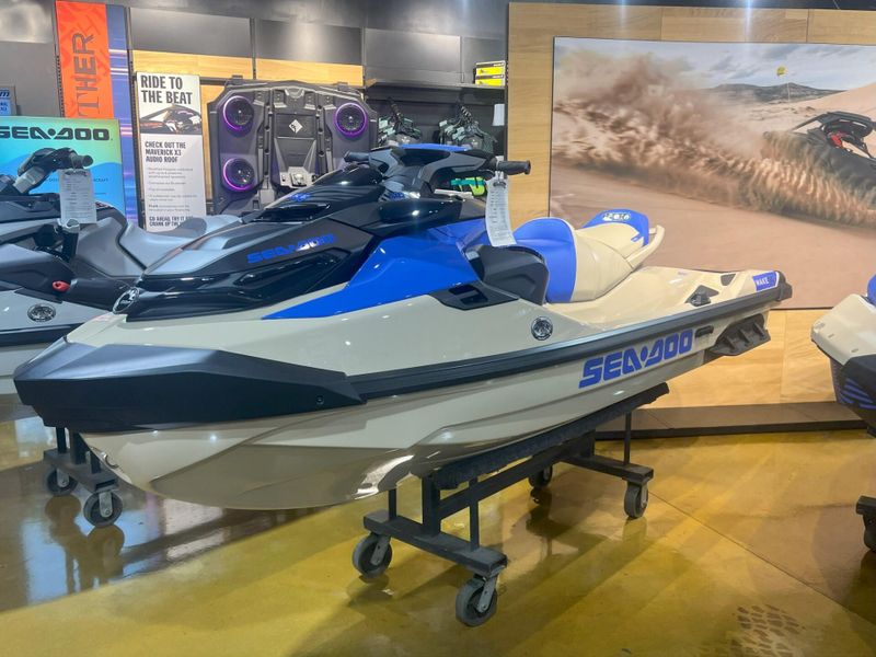 New 2025 Sea-Doo WAKE PRO 230 (SOUND SYSTEM) Image 3