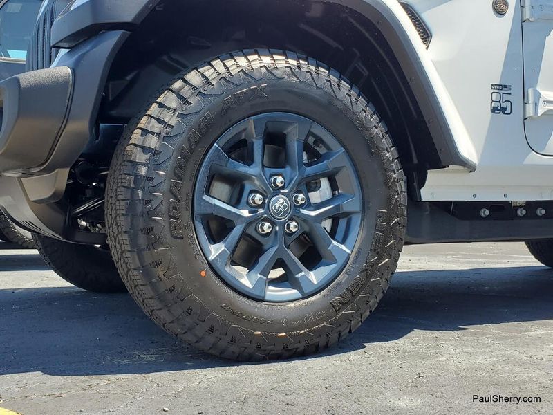 New 2026 Jeep Wrangler 4-door 85th Anniversary Edition