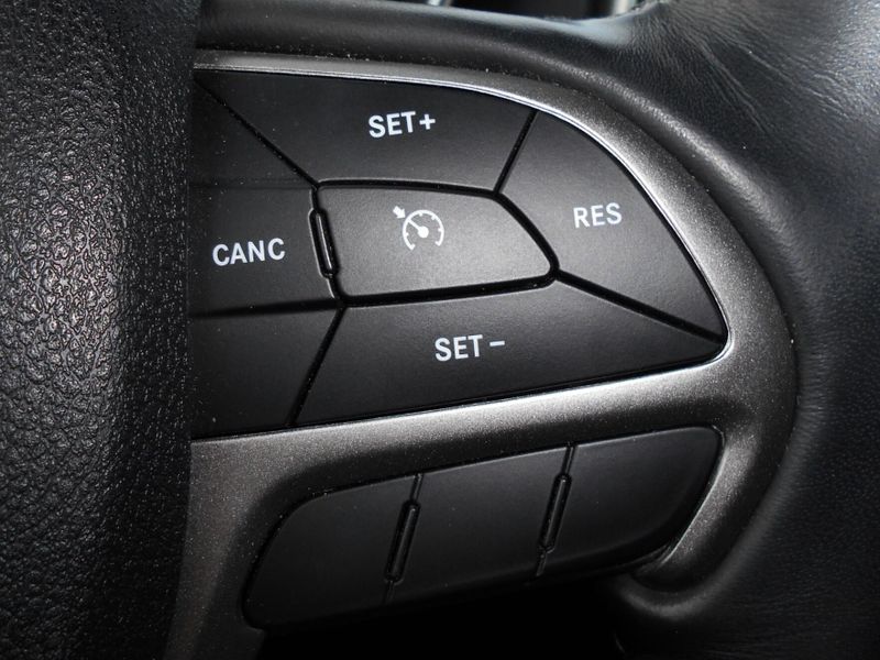 2018 Jeep Grand Cherokee AltitudeImage 13