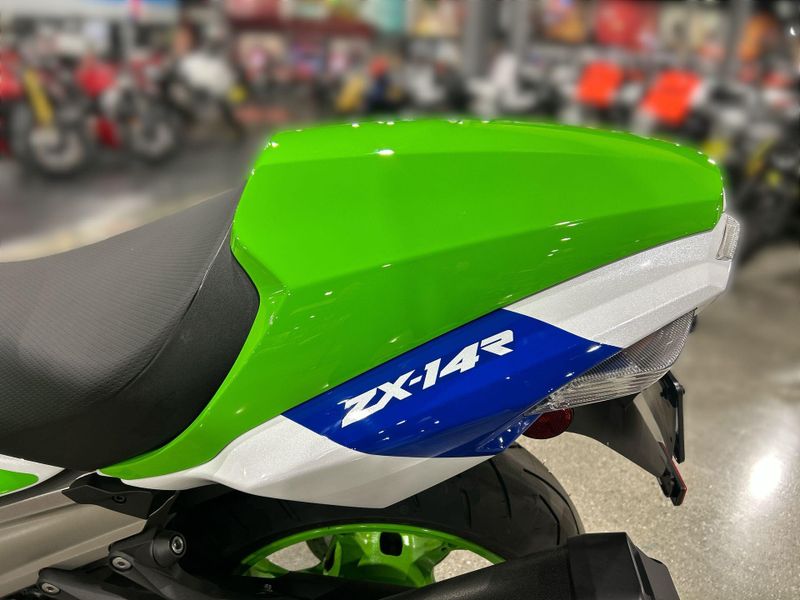 2024 Kawasaki NINJA ZX-14R 40TH ANNIVERSARY EDITION ABS Image 17