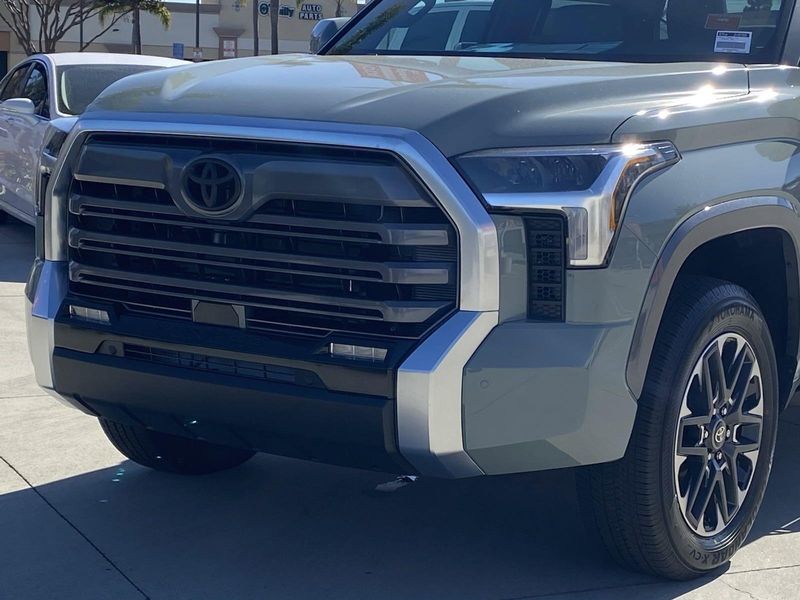 2025 Toyota Tundra LimitedImage 7