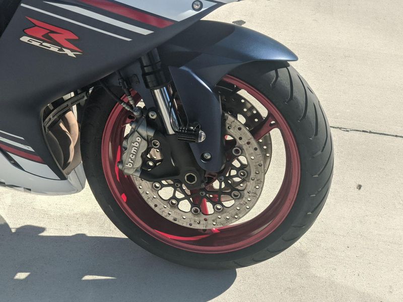 Used 2025 Suzuki GSX-R600 CA Image 19