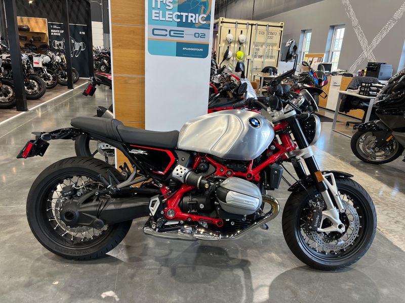 2024 BMW R 12 NineT Image 1