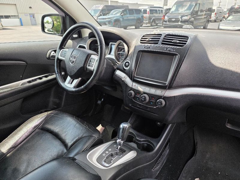 Used 2014 Dodge Journey Limited