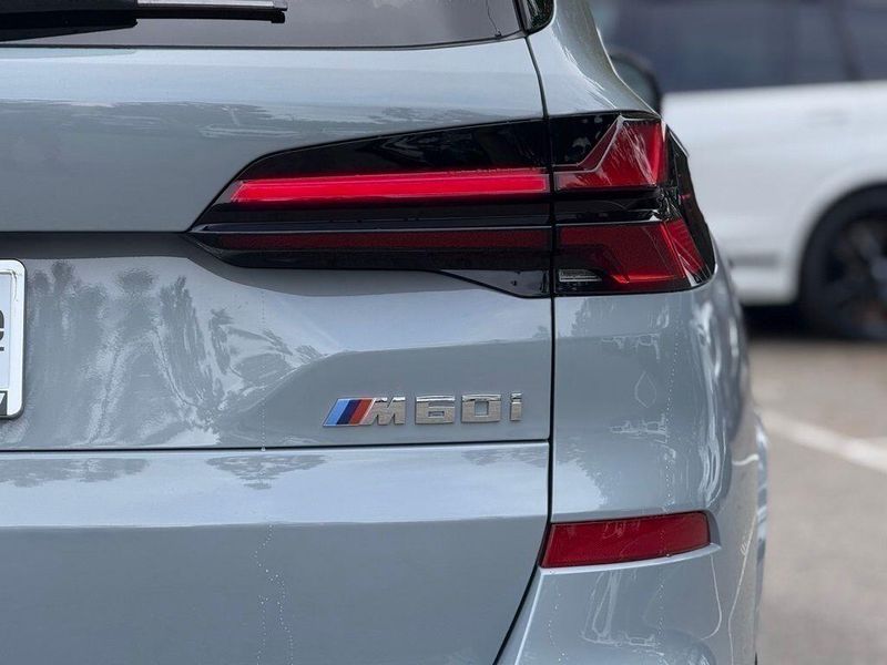 New 2026 BMW X5 M60iImage 14