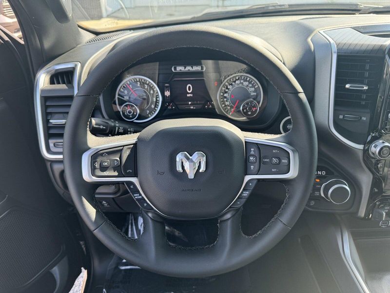 2025 RAM 1500 Big HornImage 18