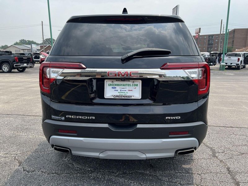 Used 2023 GMC Acadia SLE
