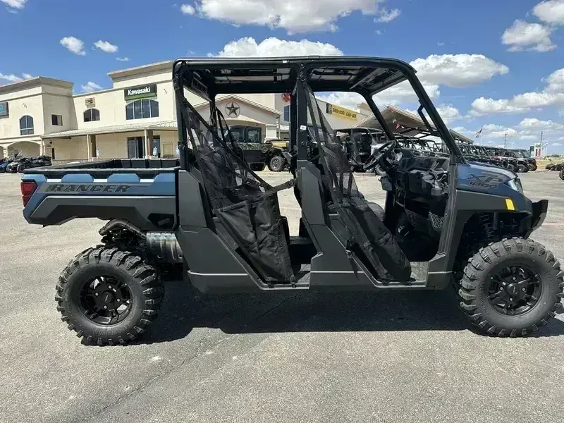New 2026 Polaris RANGER CREW XP 1000 PREMIUM BLUE  LABYRINTH Image 2