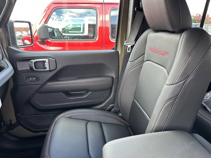 New 2025 Jeep Gladiator Rubicon X 4x4Image 28