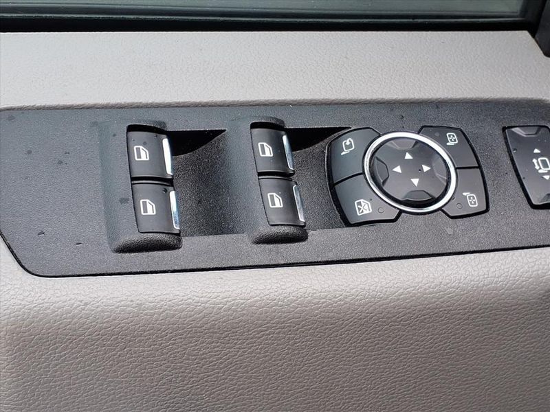 Used 2021 Ford F-250 XLTImage 18