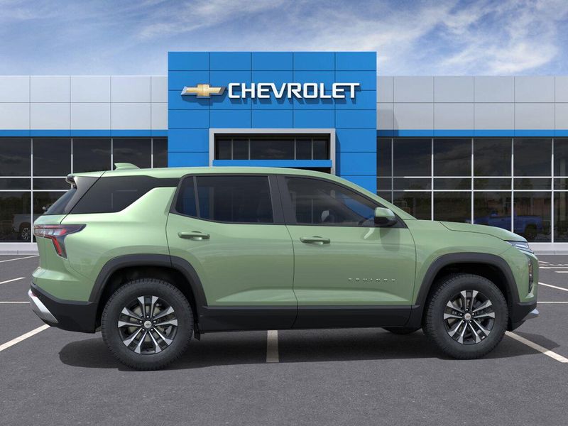 New 2026 Chevrolet Equinox FWD LTImage 5