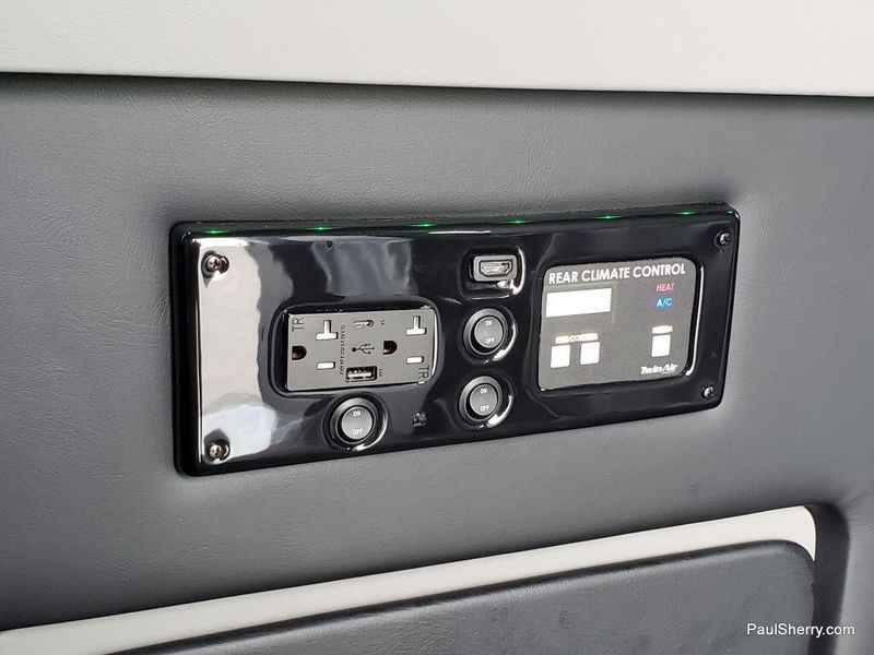 2024 RAM Promaster 3500 Slt+ Window Van High Roof 159