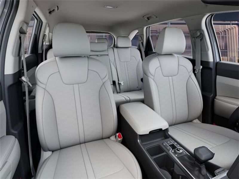 New 2025 Kia Sorento SImage 15