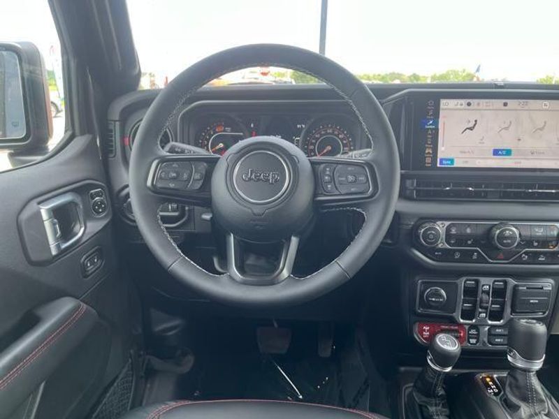 2025 Jeep Wrangler 4-door Rubicon