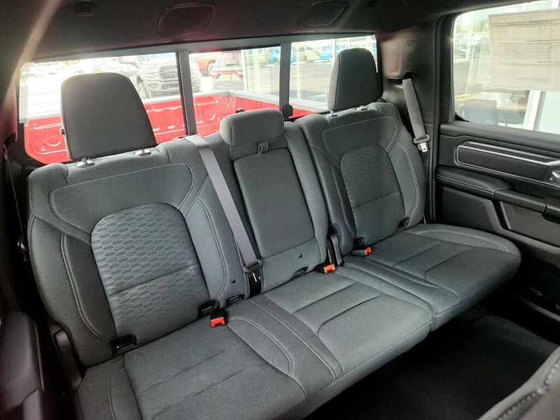 New 2026 RAM 1500 Big Horn Crew Cab 4x4 5'7' Box