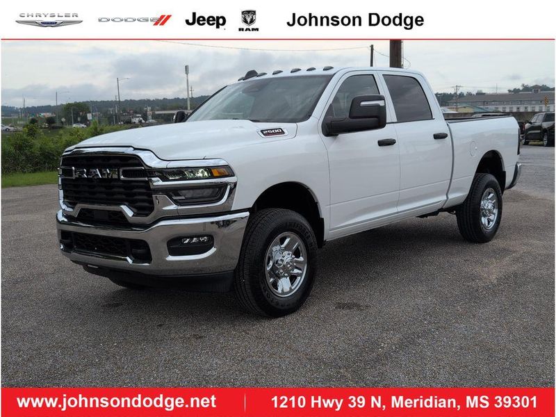 New 2026 RAM 2500 Tradesman Crew Cab 4x4 6
