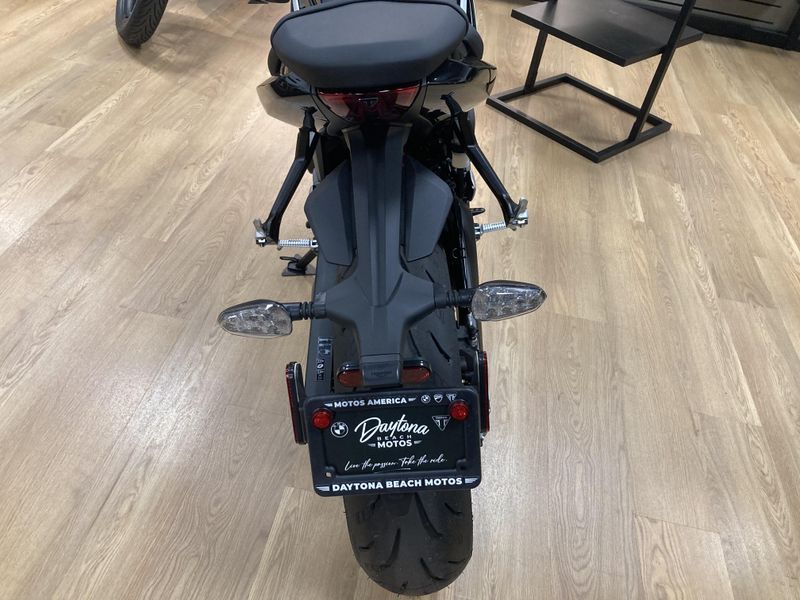 2025 Triumph Daytona 660