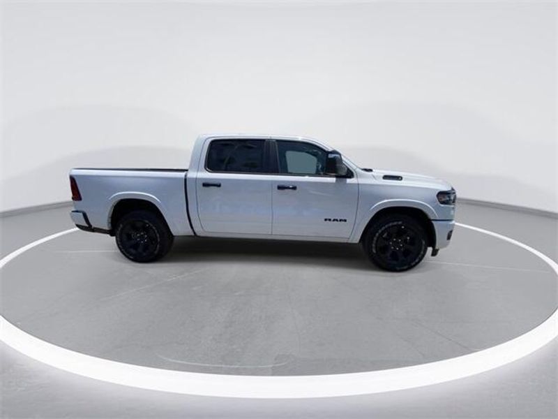 2025 RAM 1500 Big Horn Crew Cab 4x2 5