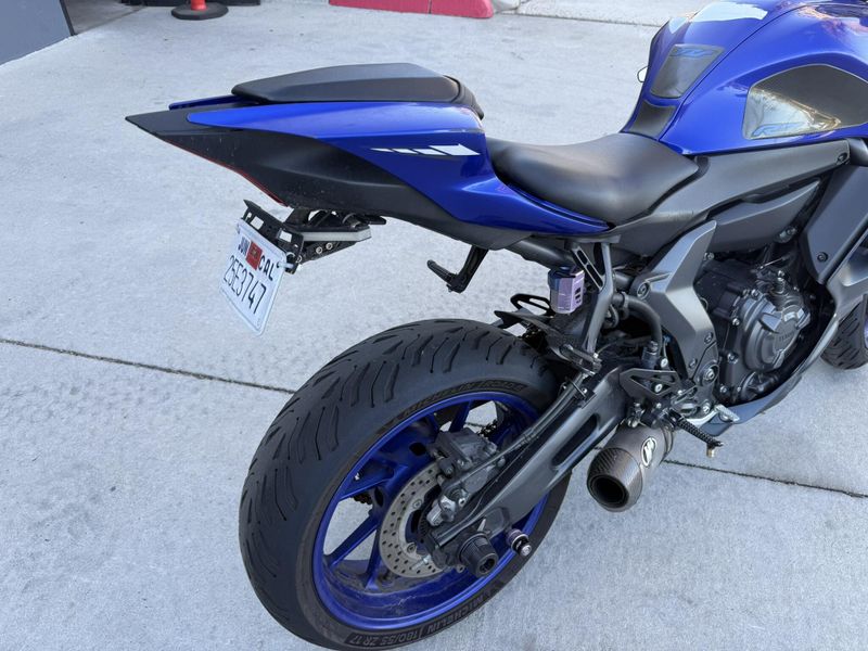 Used 2024 Yamaha YZF R7 Image 11