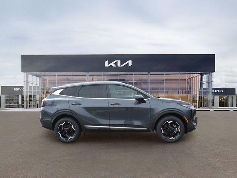 New 2026 Kia K5 GT-LineImage 2