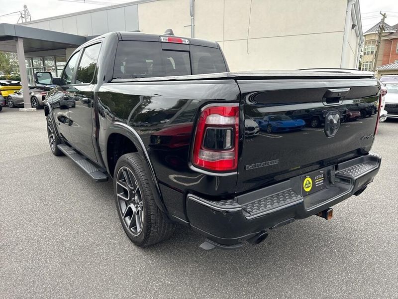 2019 RAM 1500 LaramieImage 17