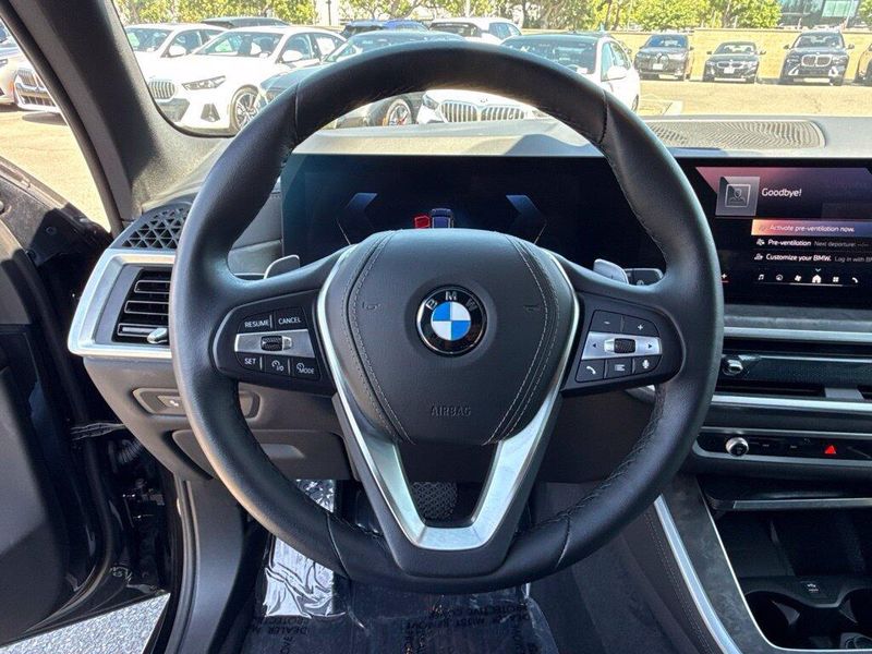 Used 2026 BMW X5 sDrive40iImage 24