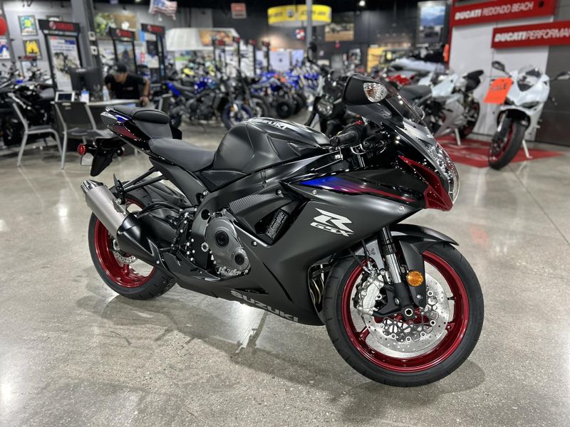 New 2026 Suzuki GSX-R750 Image 5