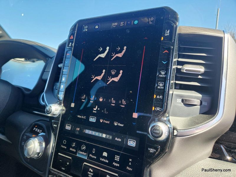 New 2026 RAM 1500 Laramie Crew Cab 4x4 5'7' Box