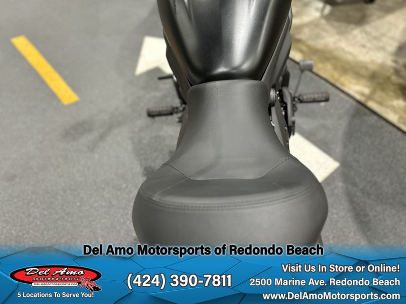 2024 Kawasaki EN650CRFNL-BK1  in a METALLIC FLAT SPARK BLACK exterior color. Del Amo Motorsports of Redondo Beach (424) 304-1660 delamomotorsports.com 