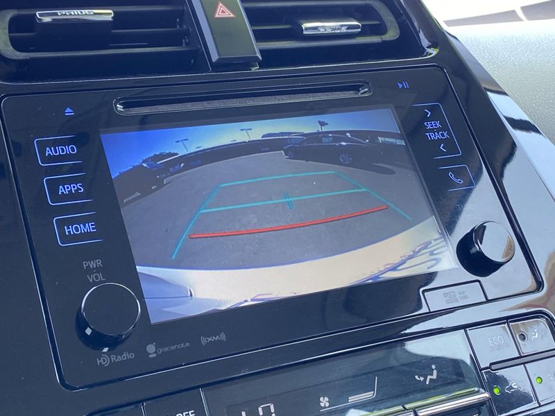 2016 Toyota Prius Three TouringImage 21
