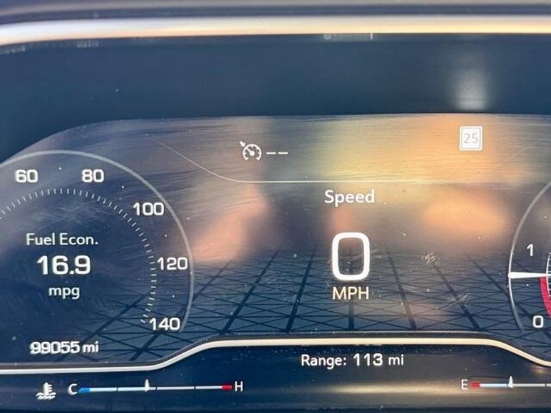 Used 2022 GMC Yukon AT4Image 19