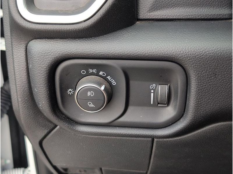 Used 2024 RAM 2500 Big HornImage 29