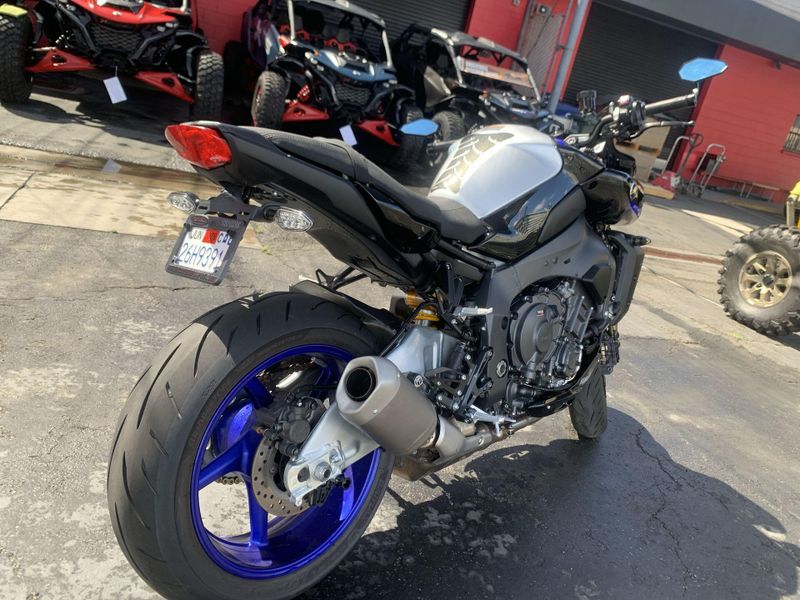 Used 2023 Yamaha MT-10 SP CA Image 14