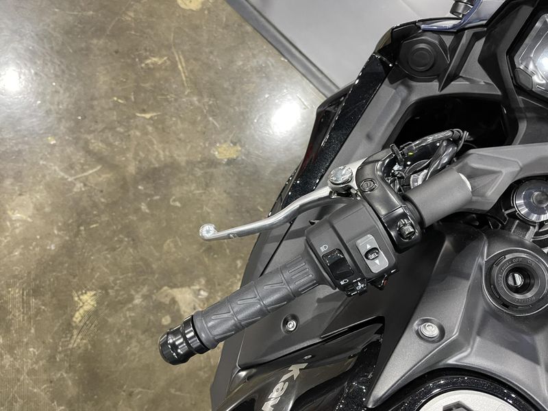 New 2025 Kawasaki NINJA 650 Image 16