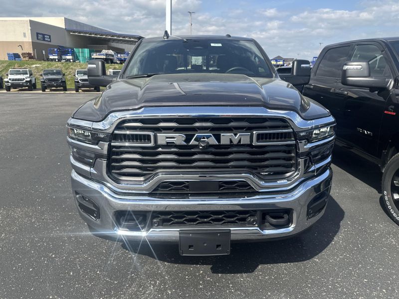 New 2025 RAM 2500 Tradesman Crew Cab 4x4 6