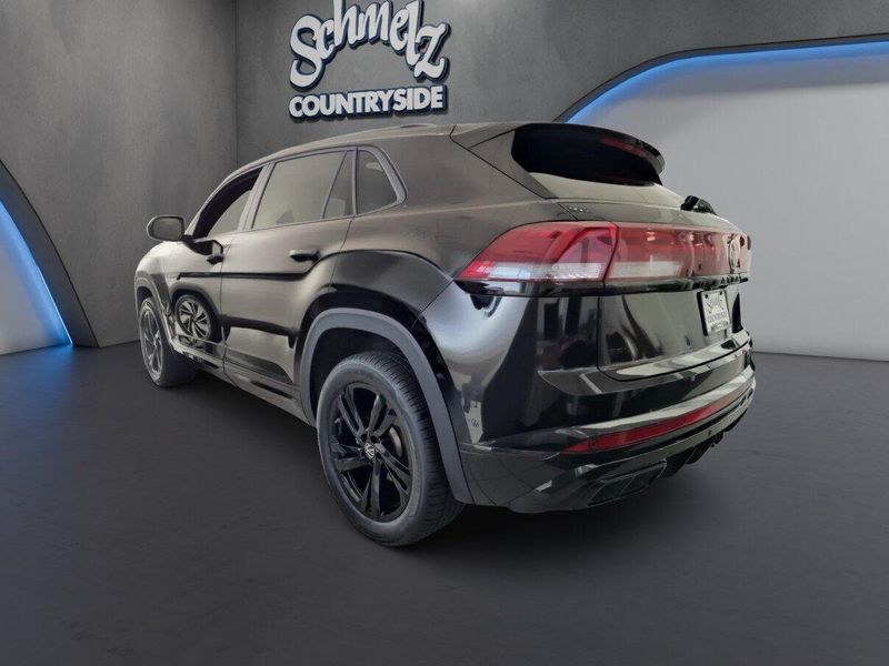 Used 2026 Volkswagen Atlas Cross Sport SEL AWD R-Line Black w/Sunroof/NavImage 12
