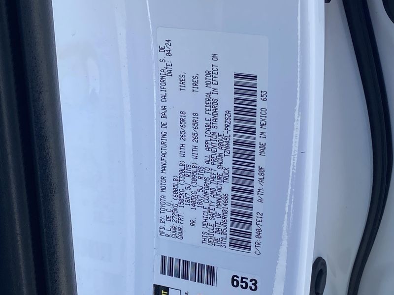 2024 Toyota Tacoma TRD SportImage 32