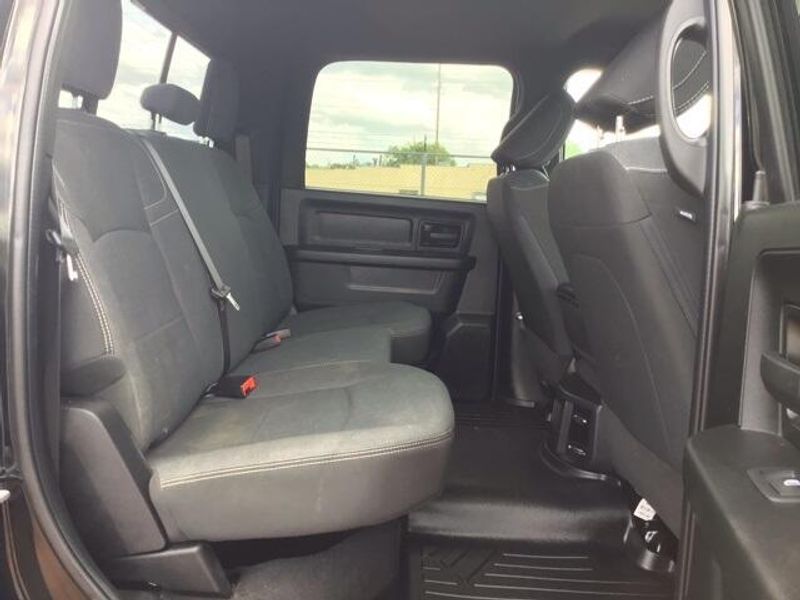 2023 RAM 2500 TradesmanImage 17