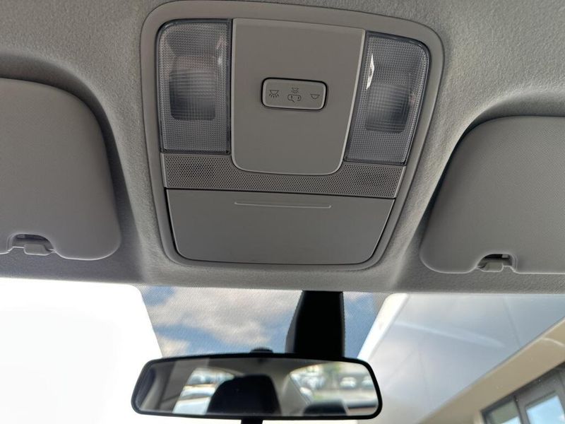 2022 Kia Forte LXSImage 29