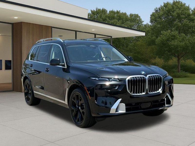 Used 2024 BMW X7 xDrive40iImage 6