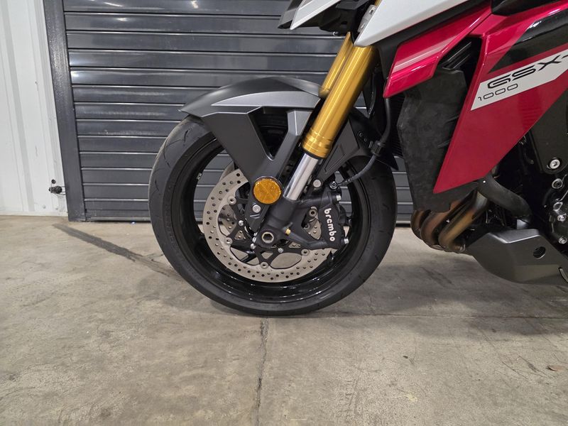 2024 Suzuki GSX-S1000