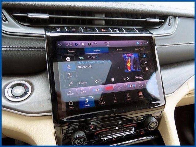 Used 2022 Jeep Grand Cherokee LimitedImage 17