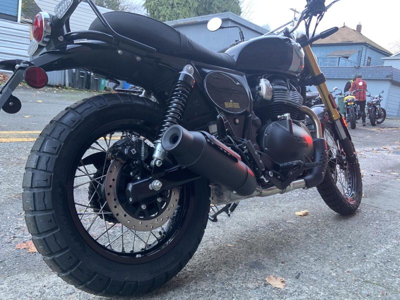 New 2026 Royal Enfield INT BEAR 650 