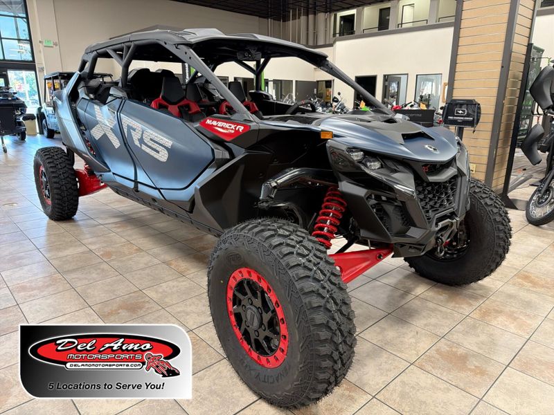 New 2026 Can-Am MAVERICK R MAX X RS WITH SMART-SHOX 999T DCT Image 1