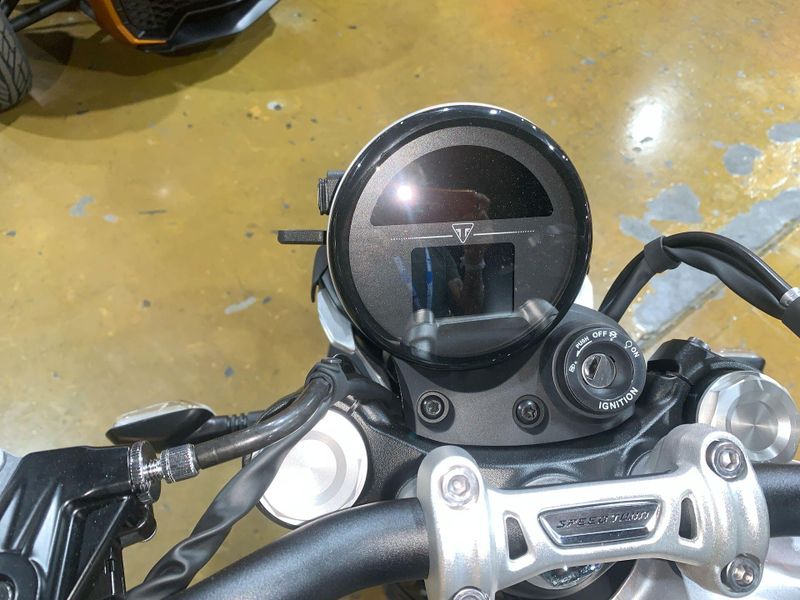 New 2025 Triumph SPEED TWIN 900 Image 19
