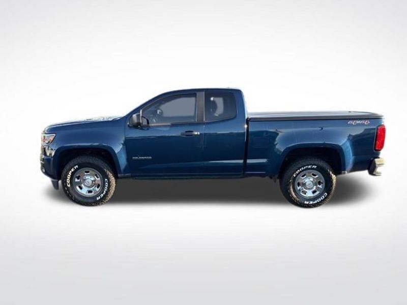 2020 Chevrolet Colorado Work Truck photo 2