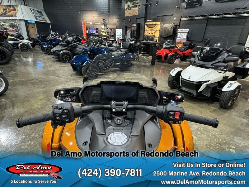 2024 Can-Am SPYDER F3 LIMITED (SE6)Image 26