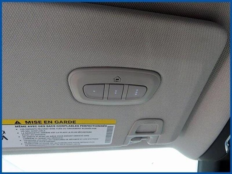 Used 2022 Jeep Grand Cherokee L LimitedImage 21