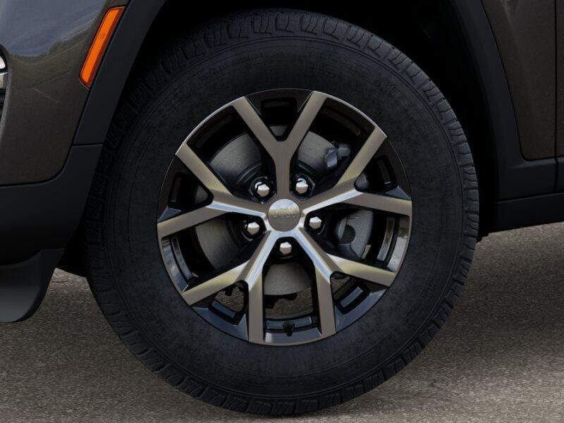 New 2025 Jeep Grand Cherokee Limited 4x4Image 44